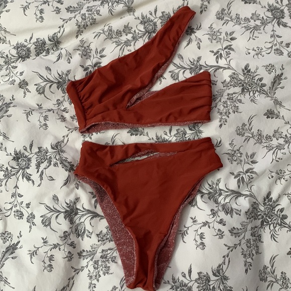 Revolve reservable Bikini - Picture 5 of 5
